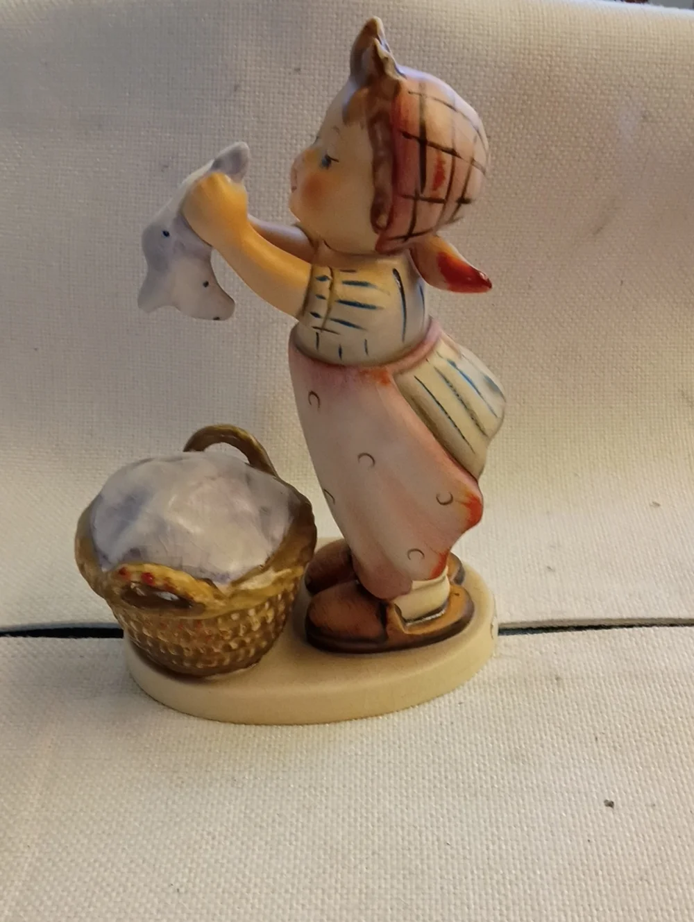 Goebel Porcelain Maker's Mark Hummel, 6 Inches, Old Mark, 